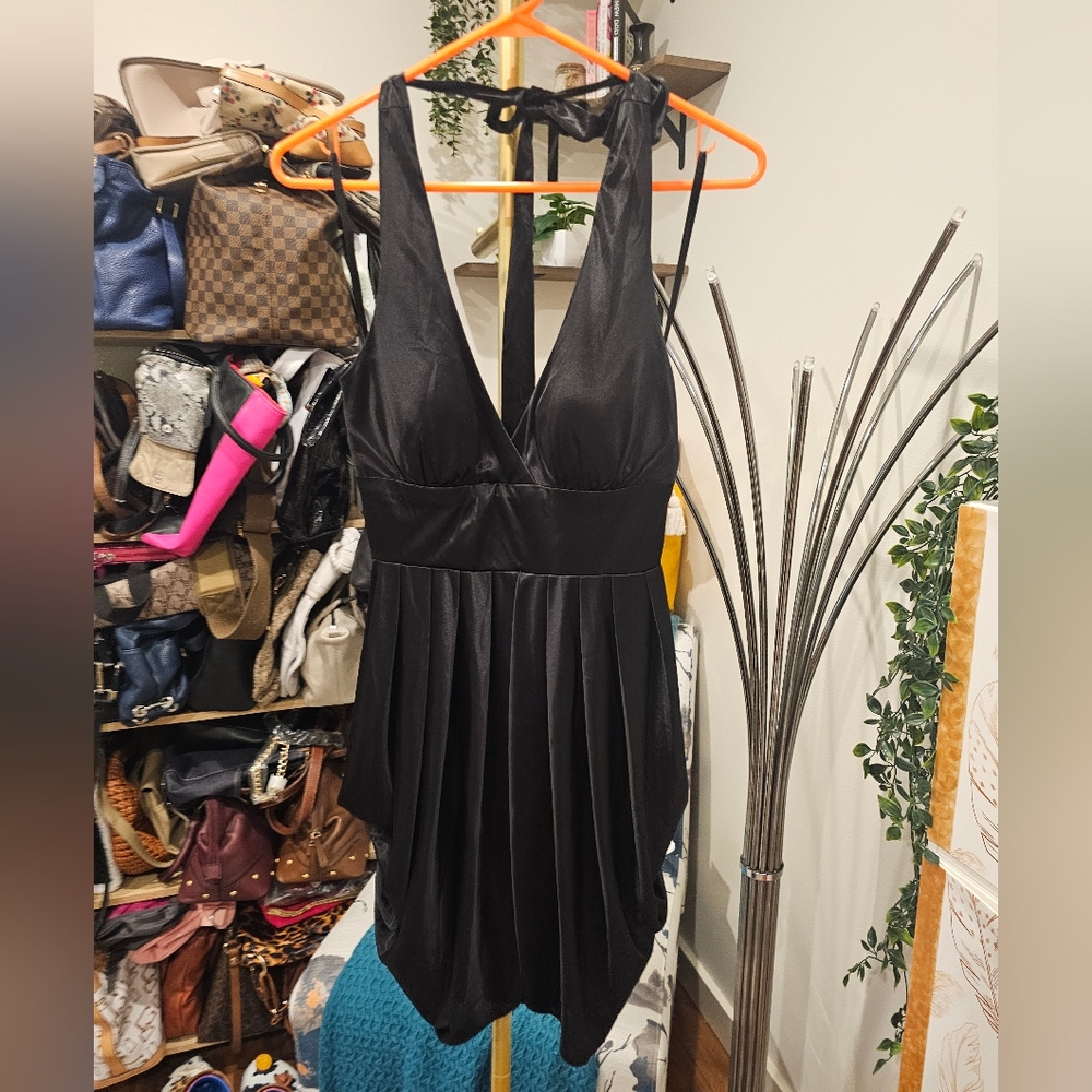 Vintage Alyn Paige Black Halter Plunge Mini Dress